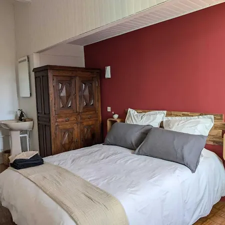 Holiday home Ferme Les Taillades *